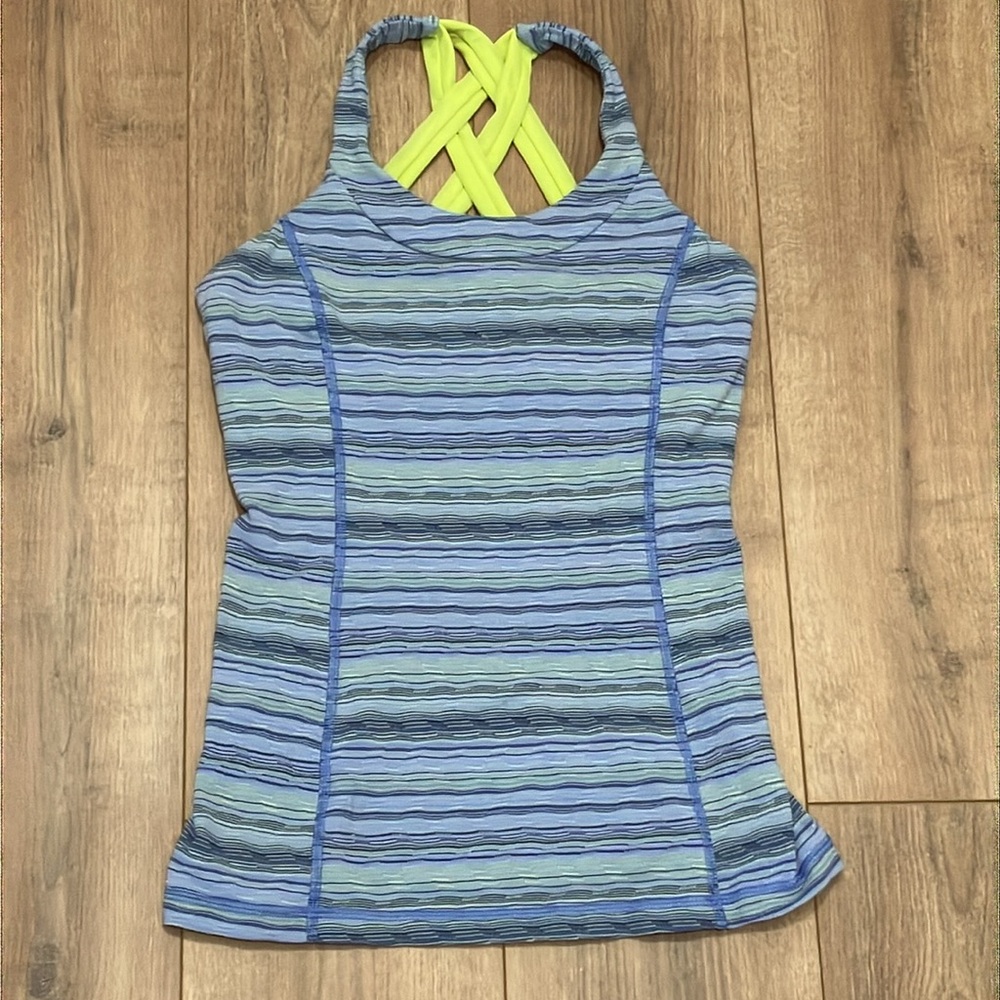 Lululemon Top - Picture 2 of 10